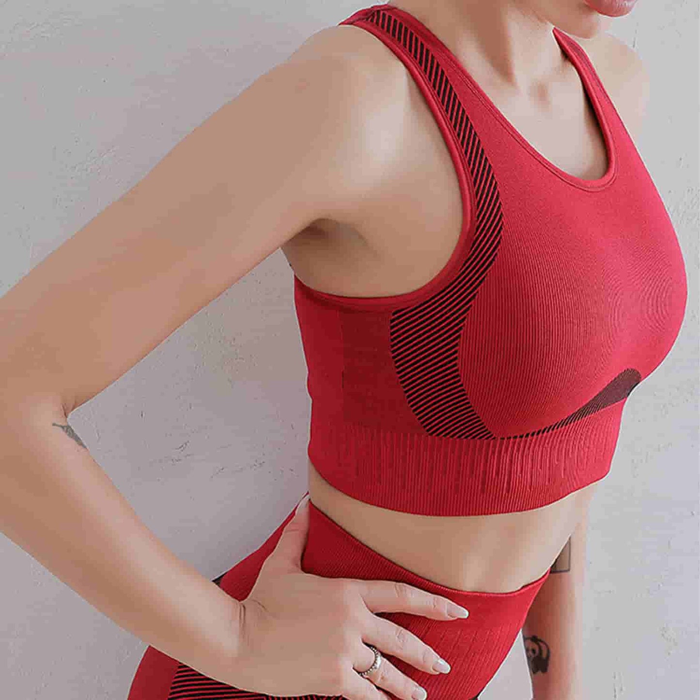 New Product Yoga Suit Women Zipper Long Sleeve Sports Bra Fitness Yoga Pants Three Piece Set