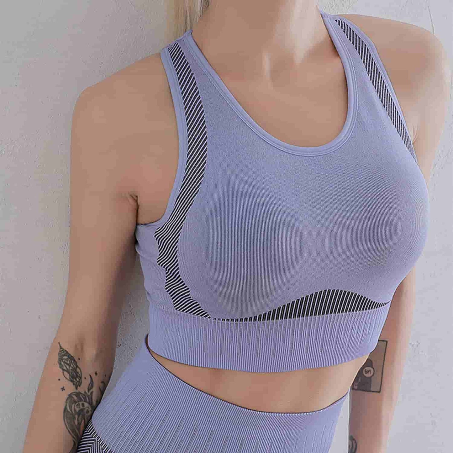New Seamless Yoga Clothing Set Women's Yoga Pants High Elastic Slim Sports Bra Two Piece Set